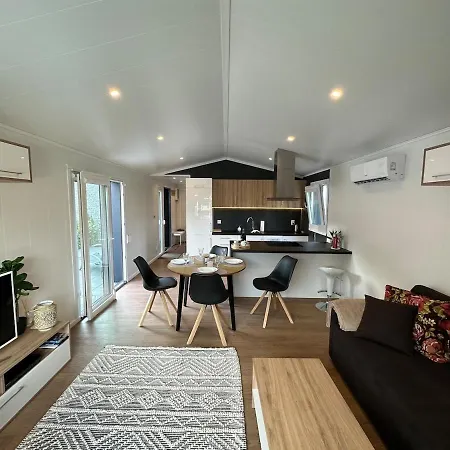 Nyaraló Premium B, Close To The Lake, Quiet Location
