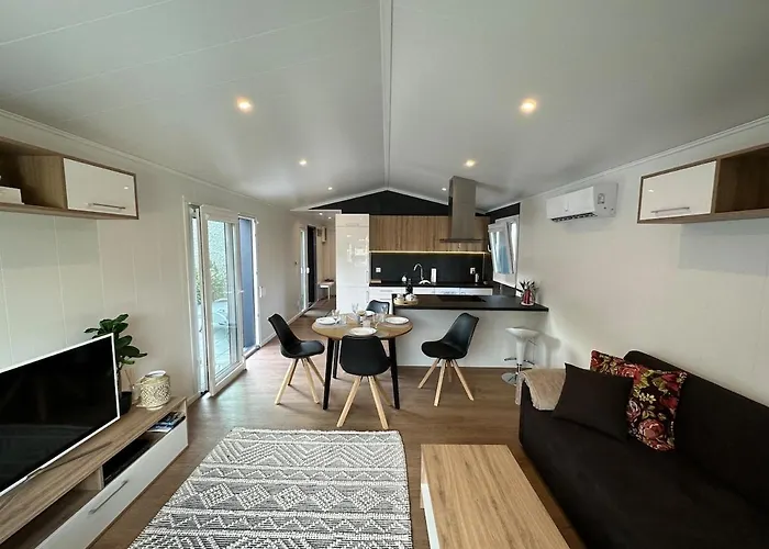 Σπίτι διακοπών Premium B, Close To The Lake, Quiet Location